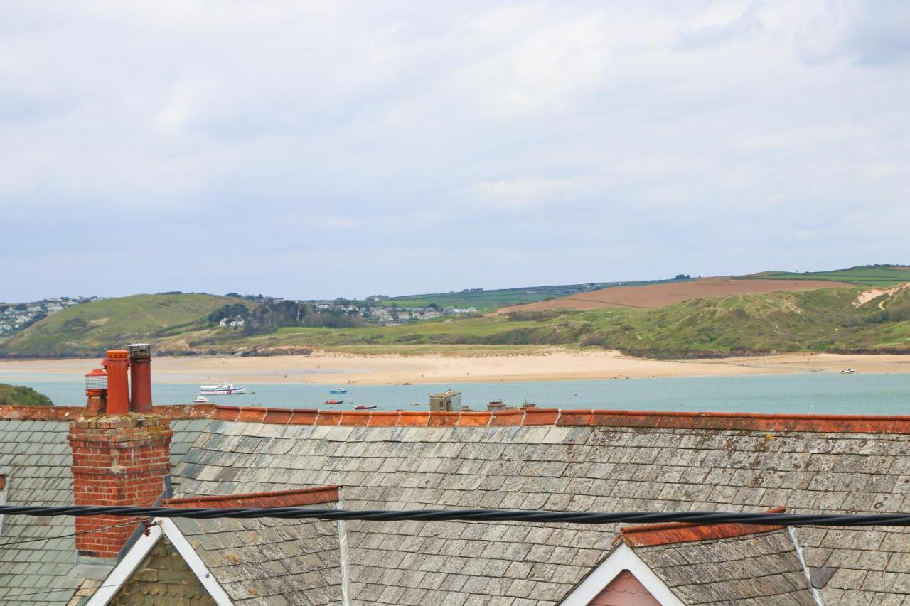 Stylish Townhouse In Padstow Villa Exterior photo